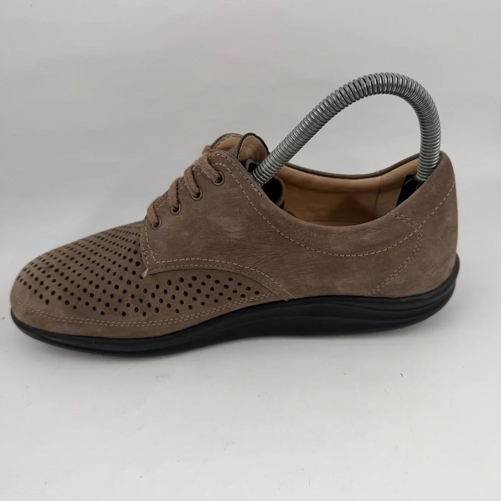 Finn Comfort Women’s Harajuka Finnamic-SZ 7.5-Taupe Leather Flat Oxford Shoe